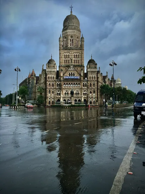 The central tower and full façade of BMC headquarters